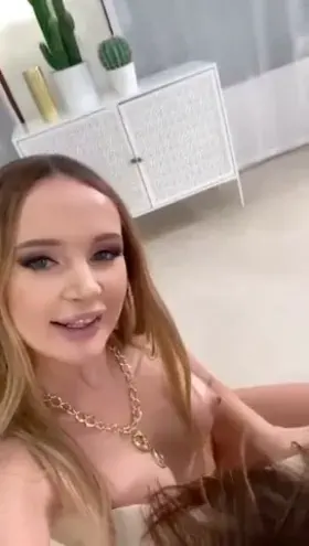 Lana Roy & Kaisa Nord - Hard Work