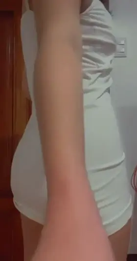 Who wants to try motorboating my butt