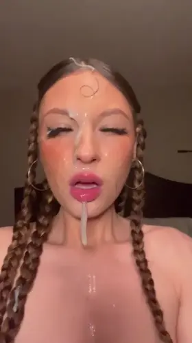 My roommate wrecked me 💦💦