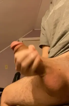 21 [M4F] #Online - Looking to trade pics and some help getting this big cock off