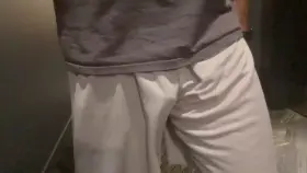 Do you peek or do you gawk?