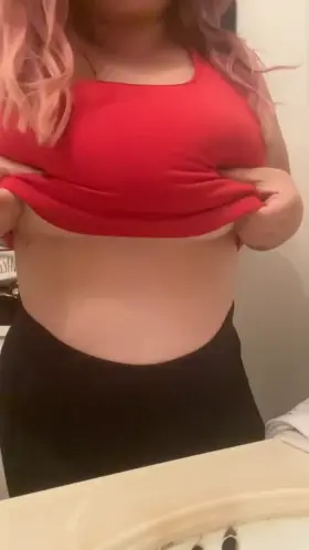 Do you like how my titties drop?