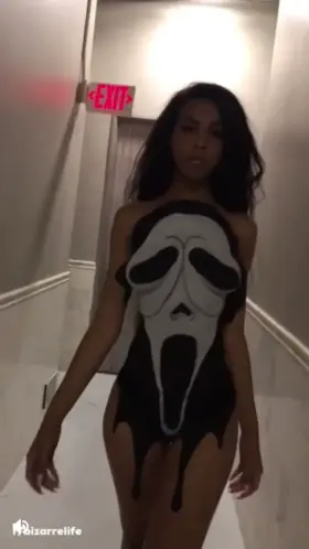 She Michael Jackson Bad. Ooh Ooh I’d Let Her do the Dash