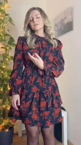 I haven’t got much to flash, but I hope it’s enough to make you smile.. ☺️🌹