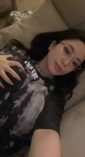 Wanna come fuck me after a long week of studying?