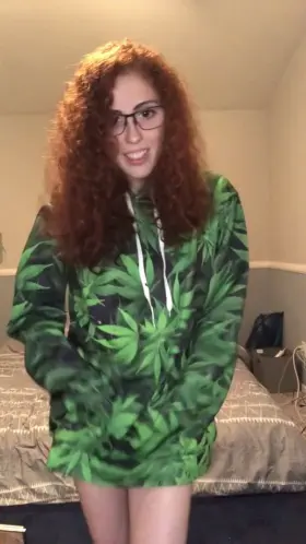 This is my (f)irst video like this and I was high when I filmed it. Please be nice :)