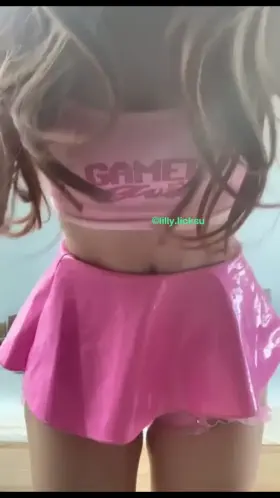 I might be able to seduce you in this outfit.. maybe 🥺👉👈