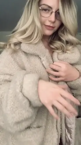 Could I be your fav new Snuggle Buddy? 🤓🧸