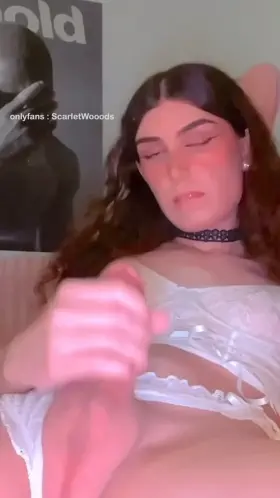 curly hair and lingerie ✨