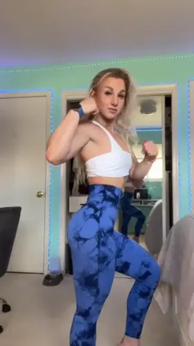 Come play with these muscles 😩