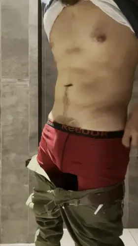 I’m supposed to be working but I can’t stop browsing Reddit with my cock out