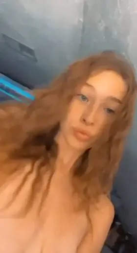 I want my pussy pumped full of cum 💕🤷🏼‍♀️🥰