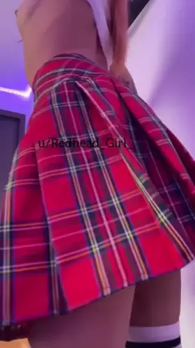 Is anyone looking for a petite fuck buddy? 🙈