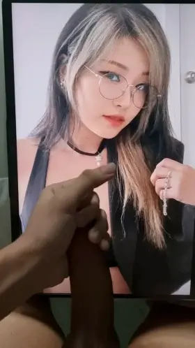 First Hyoon tribute. What do you guys think about it?