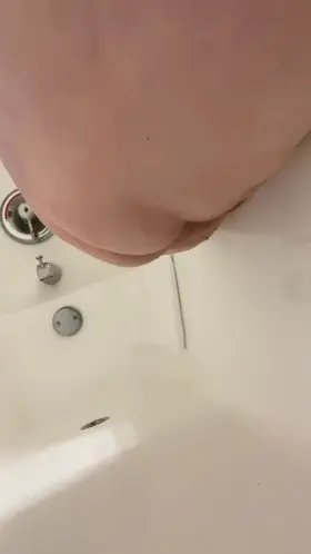 Hotel bathtub ❤️