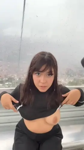 Looking for someone to cum on my face in public:3