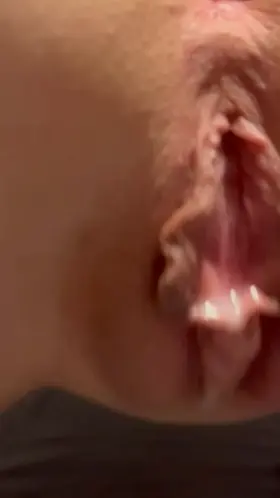 My bull left me a creampie 🥧 & i just continued to suck off my man 🍆