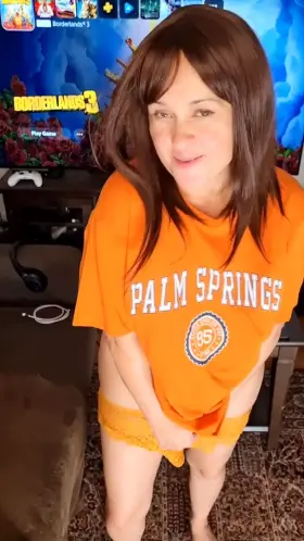 Dropping my bouncy all-natural mom titties [OC][Drop]