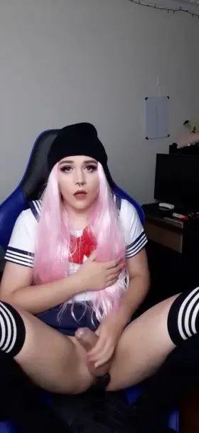 What gamer girls get up to when they're finished streaming