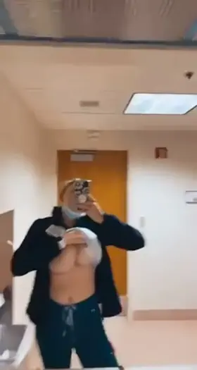 Just your friendly ICU nurse 😜