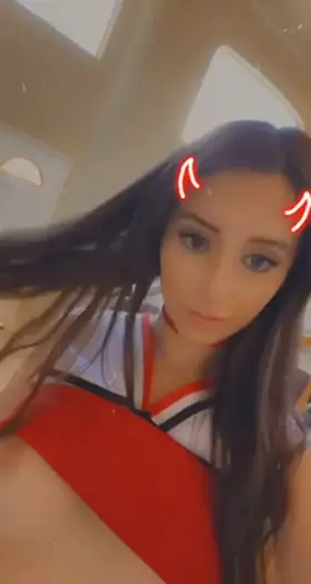 My boobs hate bras I hope you do too 👻Thekittenfoxx