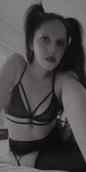 I want a pig for fun tonight