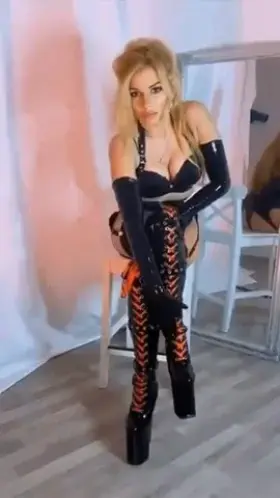 Extreme Heels domination 😍