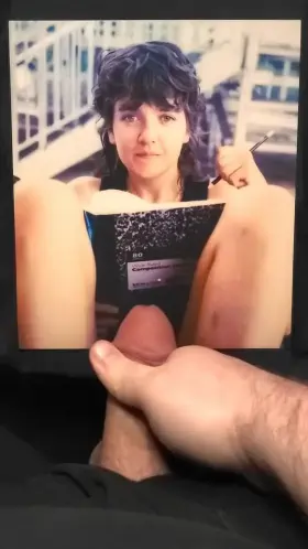 Cumming on musician Courtney Barnett, recorded at 120 fps!