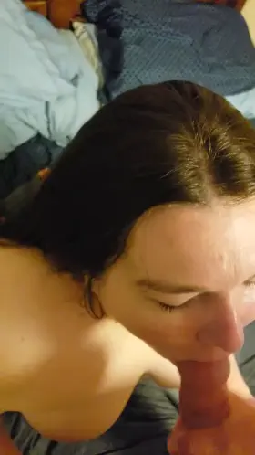 wife gulping down a strangers load