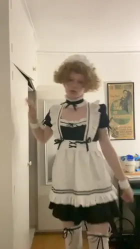 thinking about making a twitch channel for daily streams and free OF, would anyone at all watch?