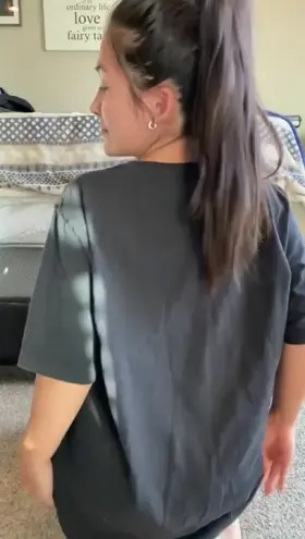 Did you hear my pussy give it a goodbye kiss when it came out?