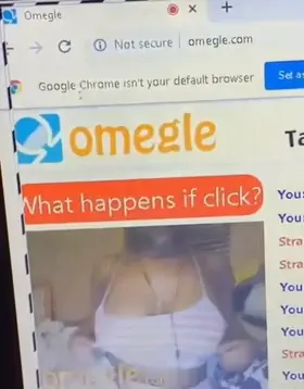 I love when they reveal for my huge cock 🙈