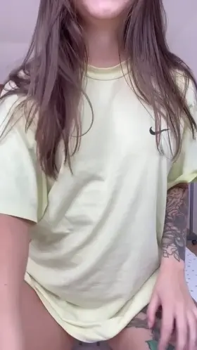 I hope my nude body will make you very hard 😋