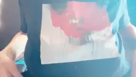 Cum on these massive natural tits 🤤 Iínk belIow