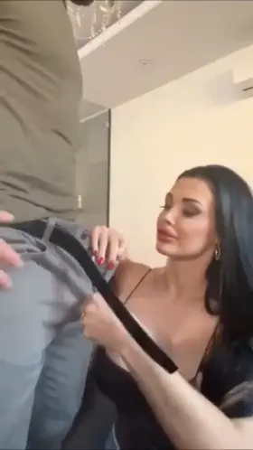 [M4A] You swapped bodies with your mom and adjusting to your new life hasn't been easy. Who knew life as a housewife would be so exhausting? Then again, this has been a great 'bonding experience' for you and your father.