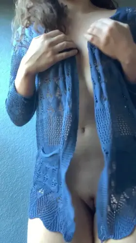 nothing under my sweater means easy flashing 😇