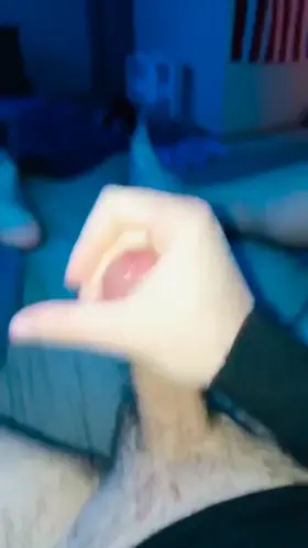 Don’t you wish your boyfriend could cum like this? (30s)