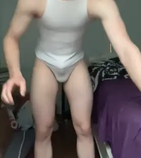 [23] First time posting here. How’s my 🅱️ussy?