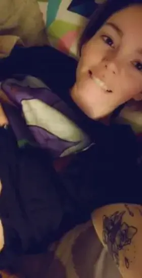 I wonder how many people will actually watch 🥵 [Free content in the comments] 🍑