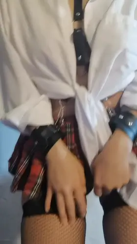 Is my butt bigger than you were expecting? [F]