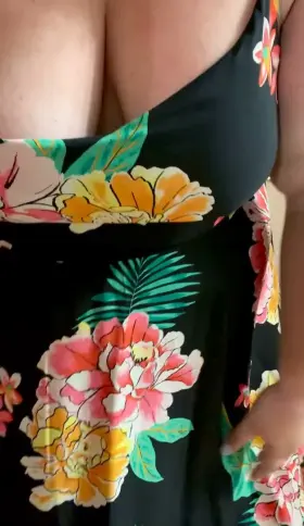 It’s sundress season 😈