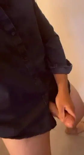 I have a pretty thick cock :)