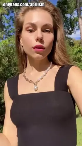 18 YO, New To OF 😋 FREE Video in DMs After Subscribing 🧡 Solo & B/G Content + JOI 🧡 Pussy Play/Dildo 💋 Daily Content 🧡