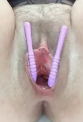 Spread wide for a nice view 💦