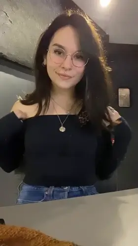 be honest would you stare at my tits if I flashed you at school?