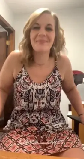 as soon as I find out there are no cameras in an officeð(f)