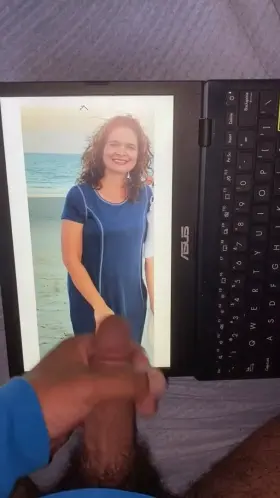 Jerking off to another loser’s mom and embarrassing him his kik is freeusedaisyduke im gonna blast his mom later