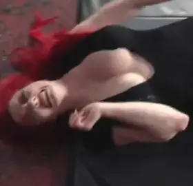 Taeler Hendrix got her back blown out 😈