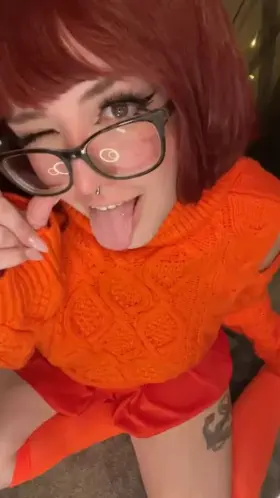 Wanna split up and look for clues with me?