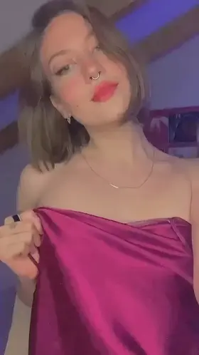 Do you like natural and cute breasts?